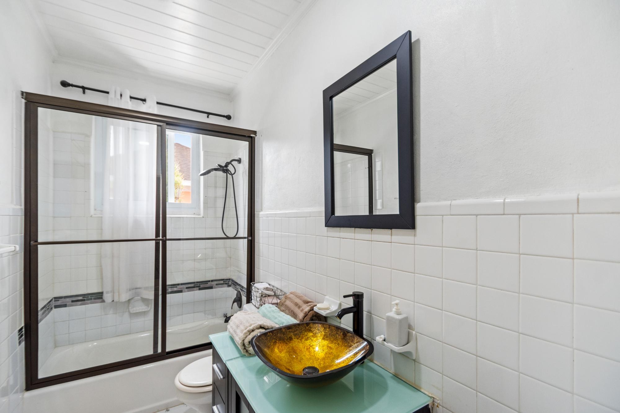 COMMONWEALTH ROAD BLAIR