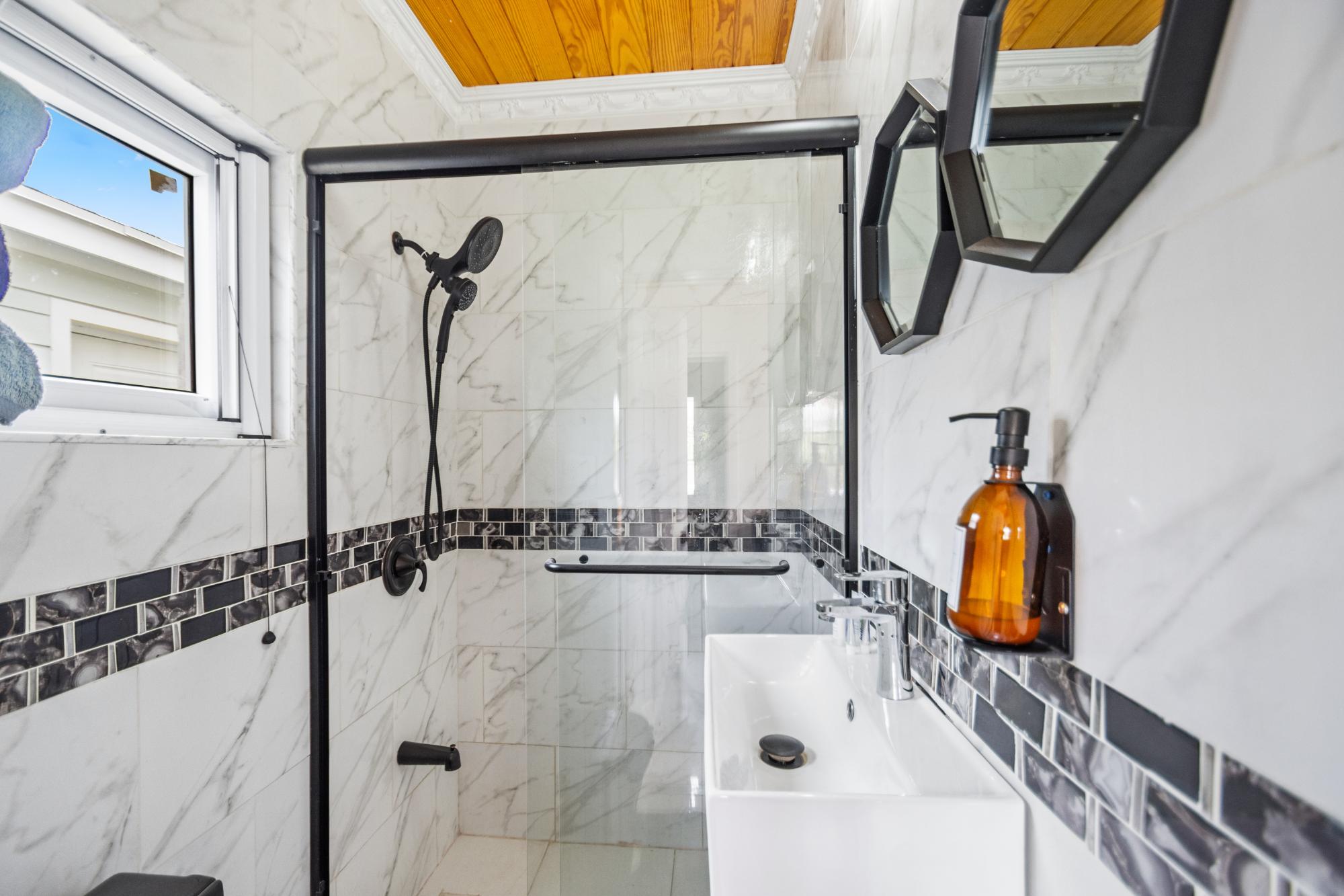 COMMONWEALTH ROAD BLAIR