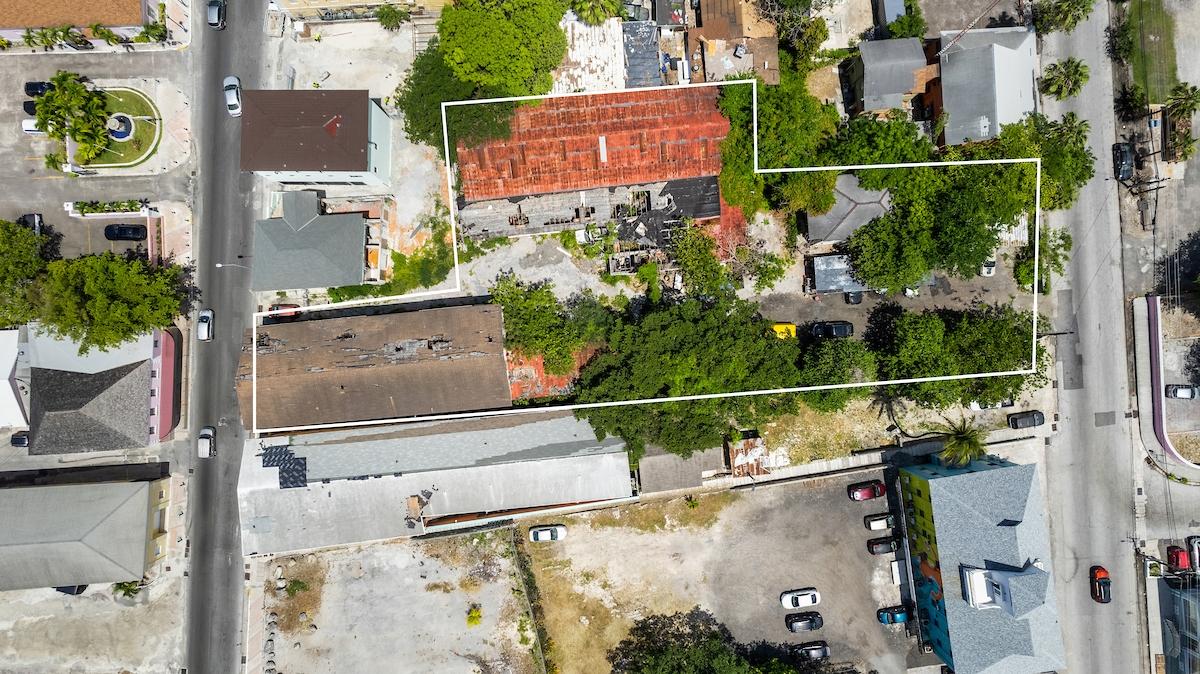 EAST BAY AND DOWDESWELL ST