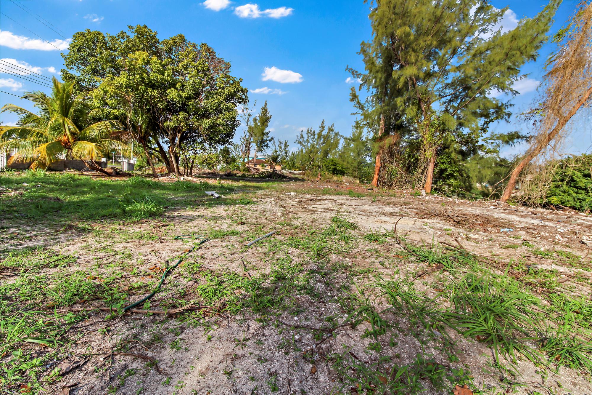 GOLF COURSE BLVD.