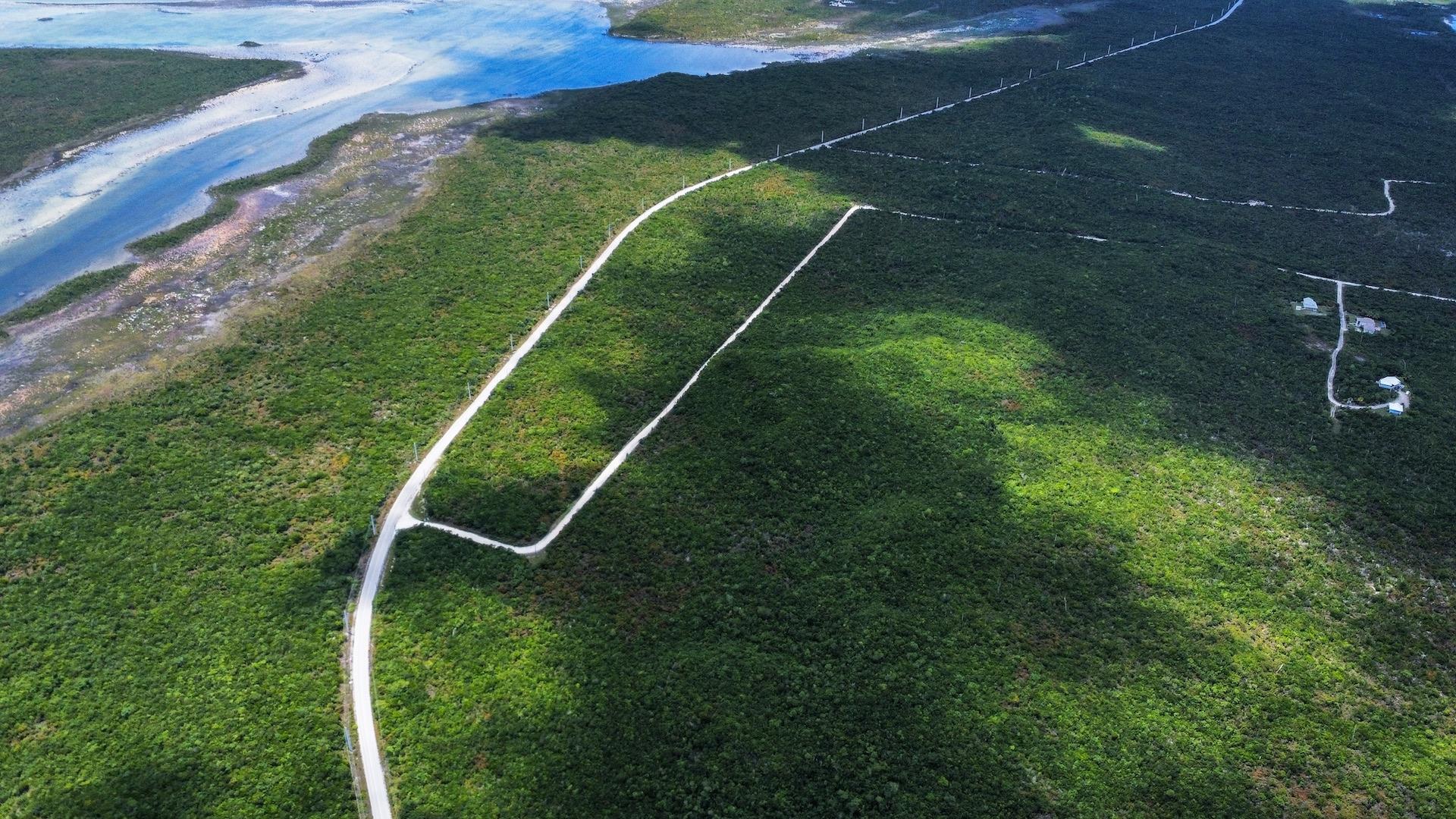 Lot 7, Turtle Rocks