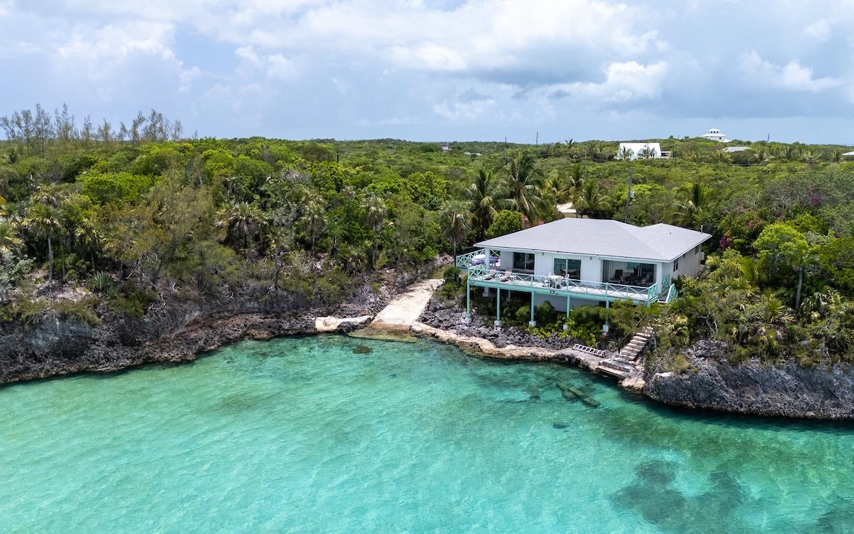 SERENITY COVE, TEN BAY