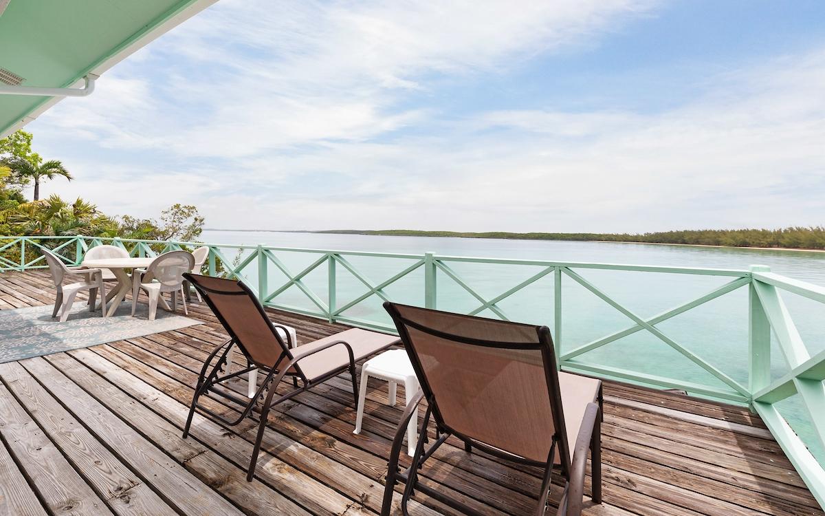 SERENITY COVE, TEN BAY