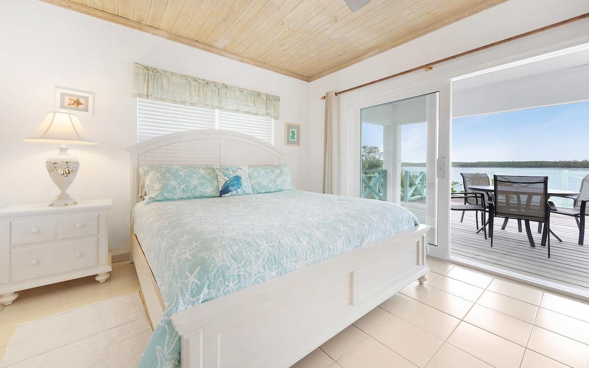 SERENITY COVE, TEN BAY