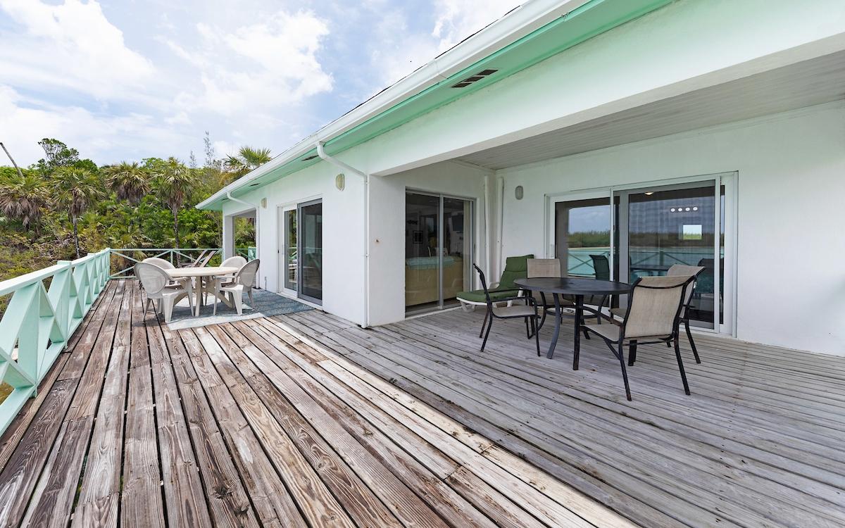 SERENITY COVE, TEN BAY