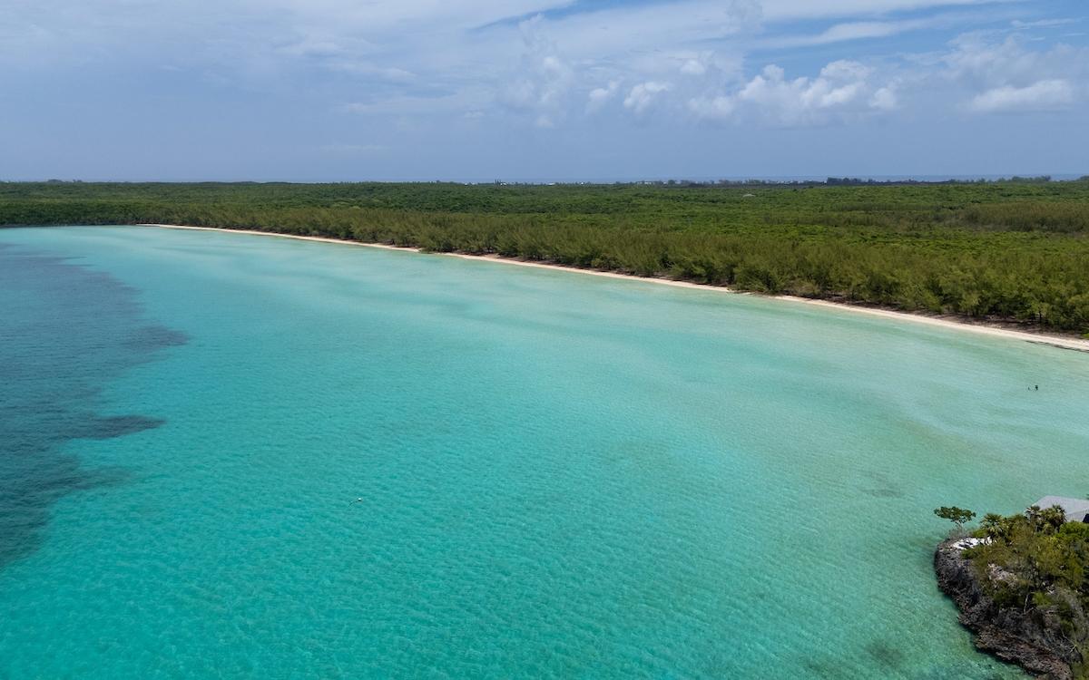 SERENITY COVE, TEN BAY