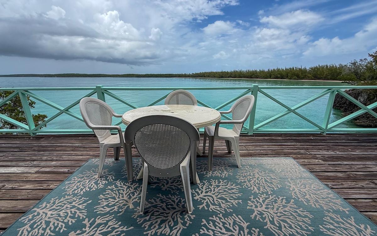 SERENITY COVE, TEN BAY