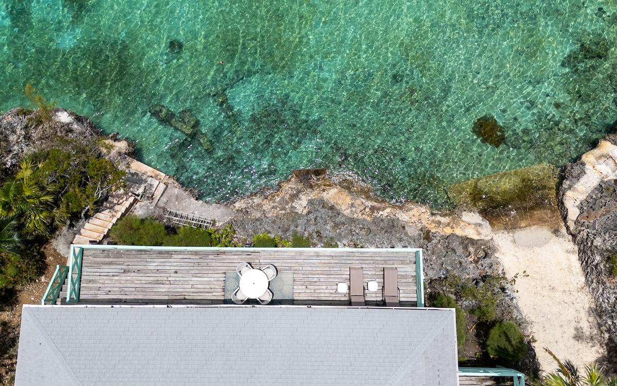 SERENITY COVE, TEN BAY