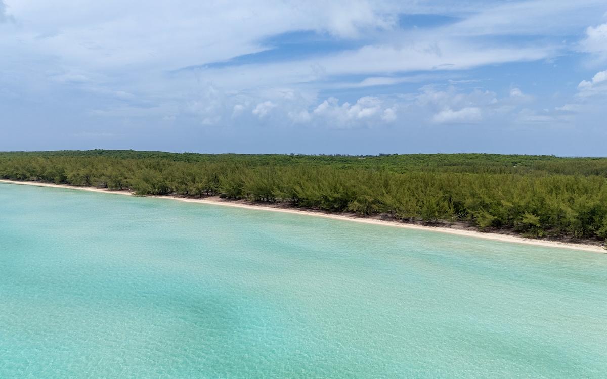 SERENITY COVE, TEN BAY