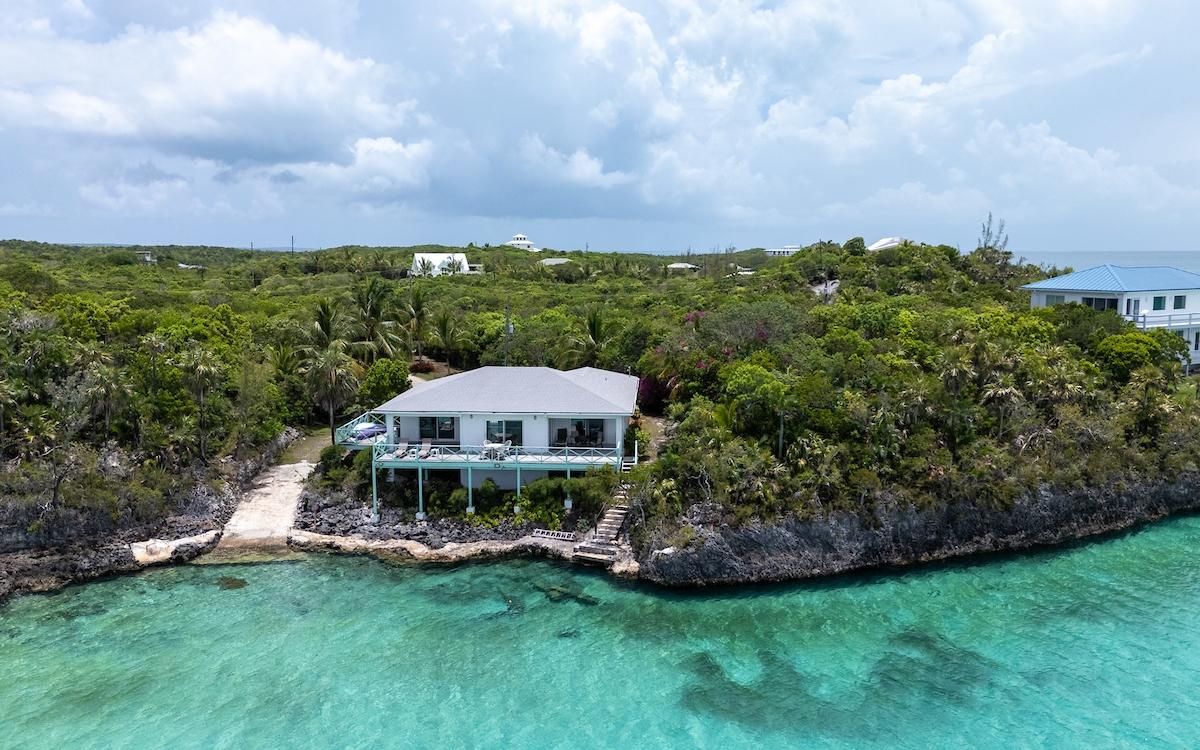 SERENITY COVE, TEN BAY