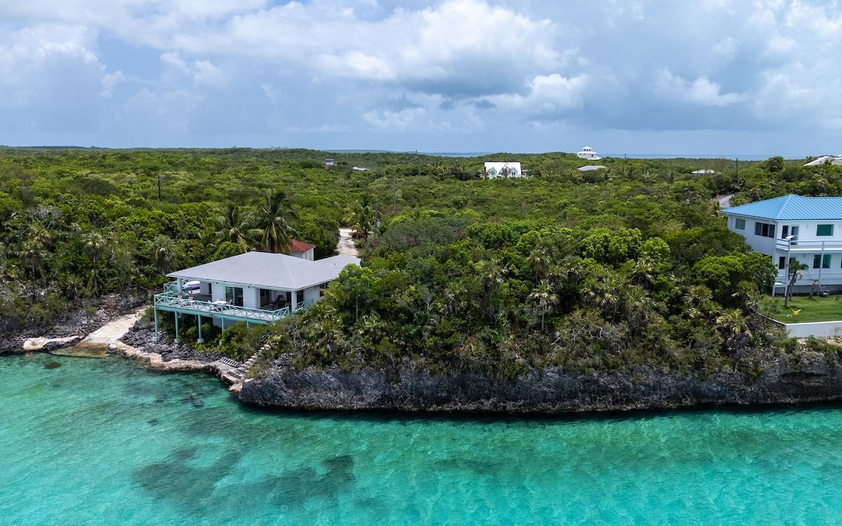 SERENITY COVE, TEN BAY