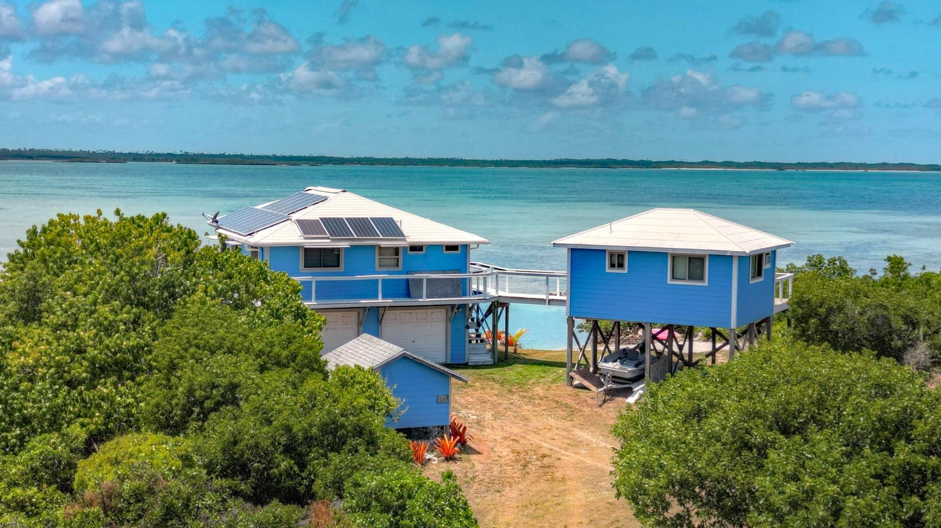LOT 9A TOM CURRY’S POINT
