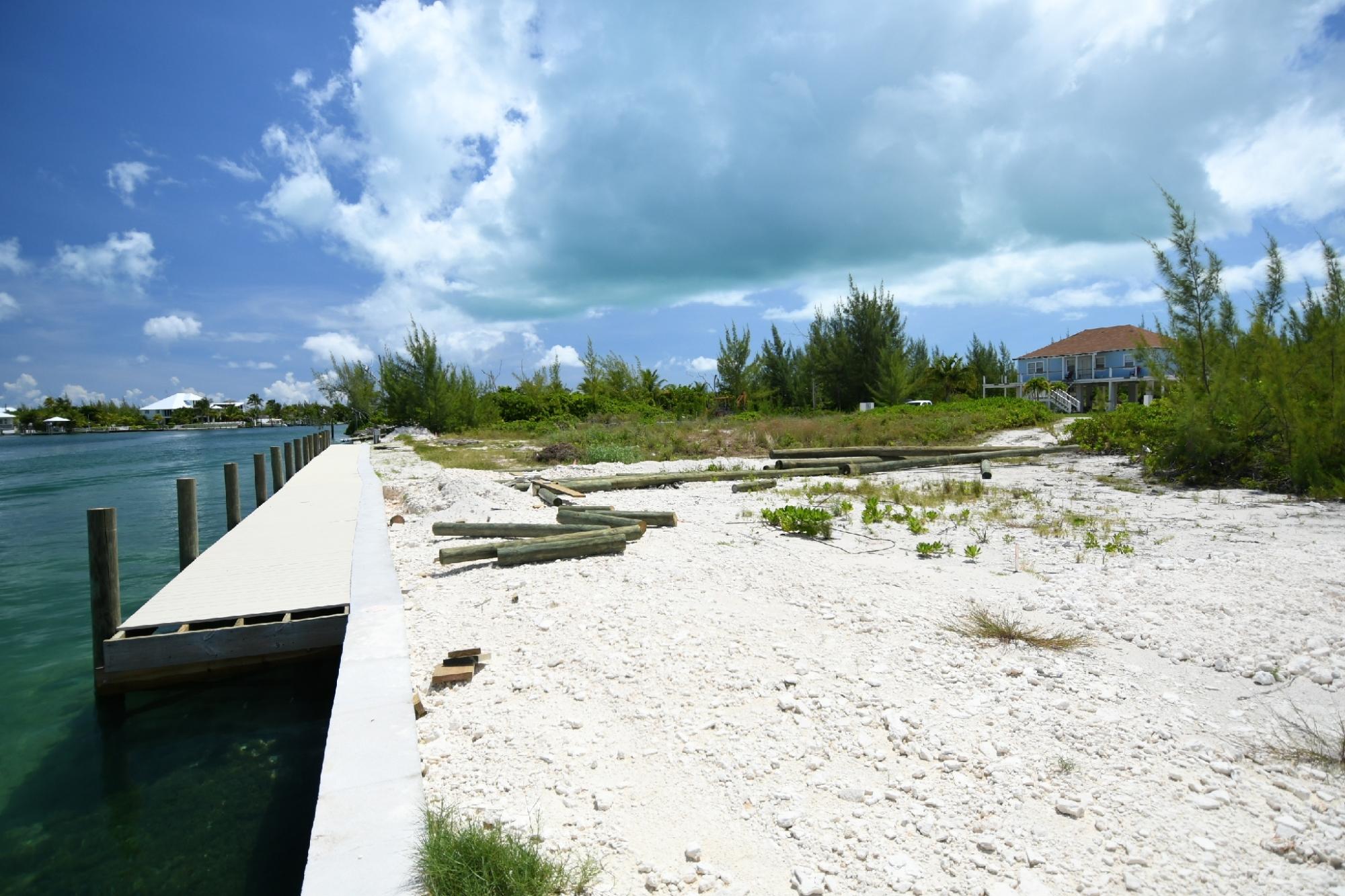 Canal Lot 12