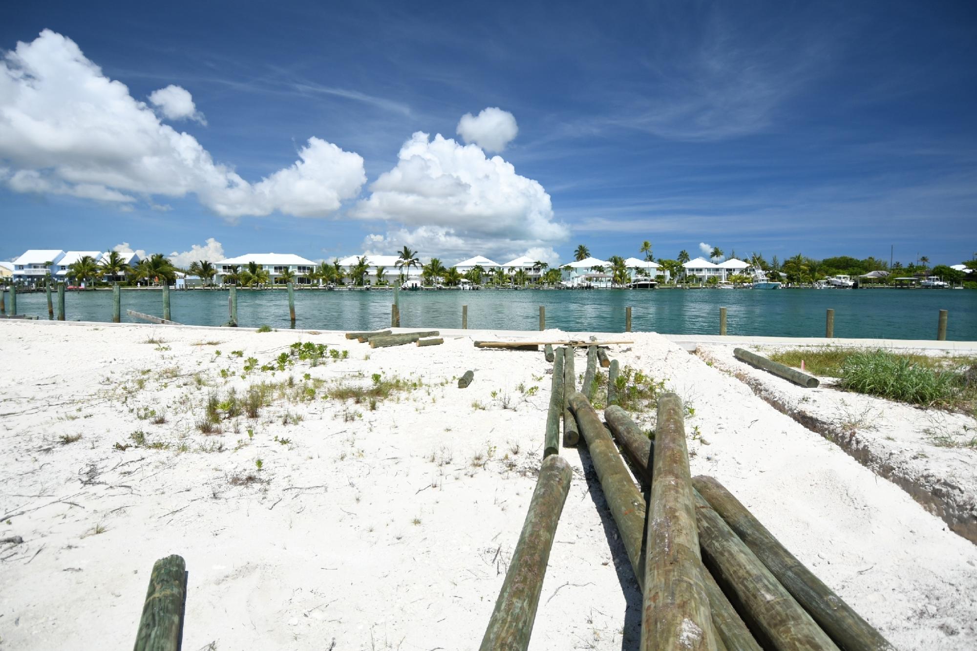 Canal Lot 12