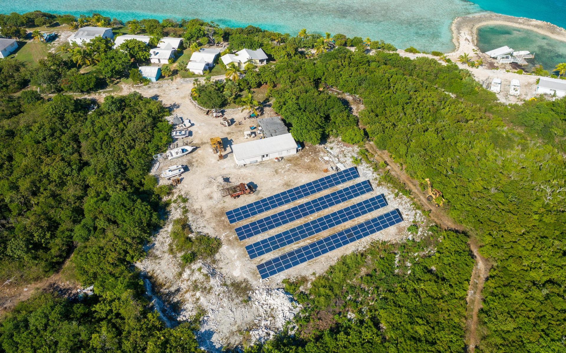 HUMMINGBIRD CAY