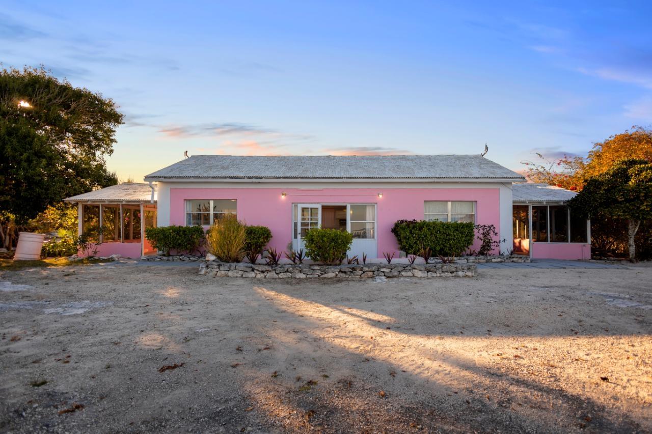 HUMMINGBIRD CAY