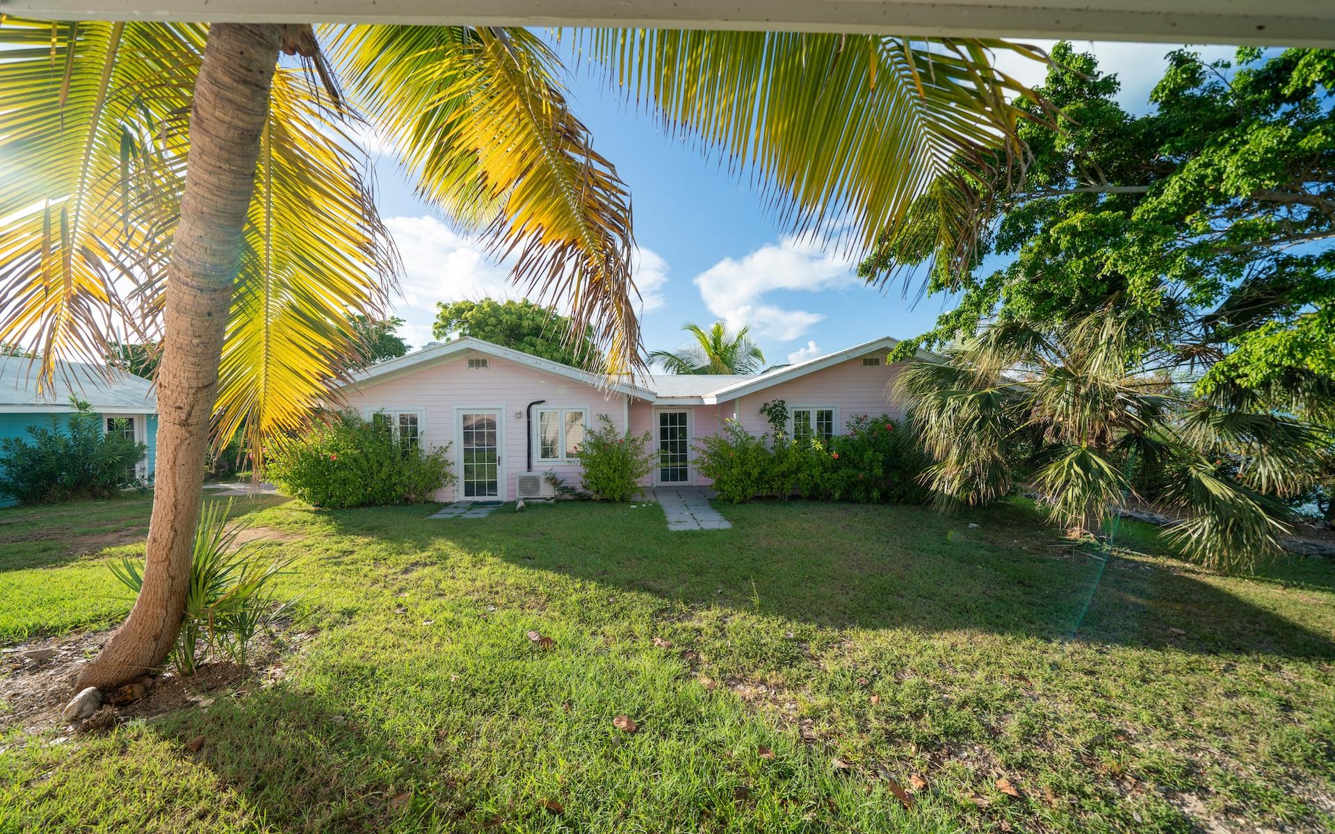 HUMMINGBIRD CAY