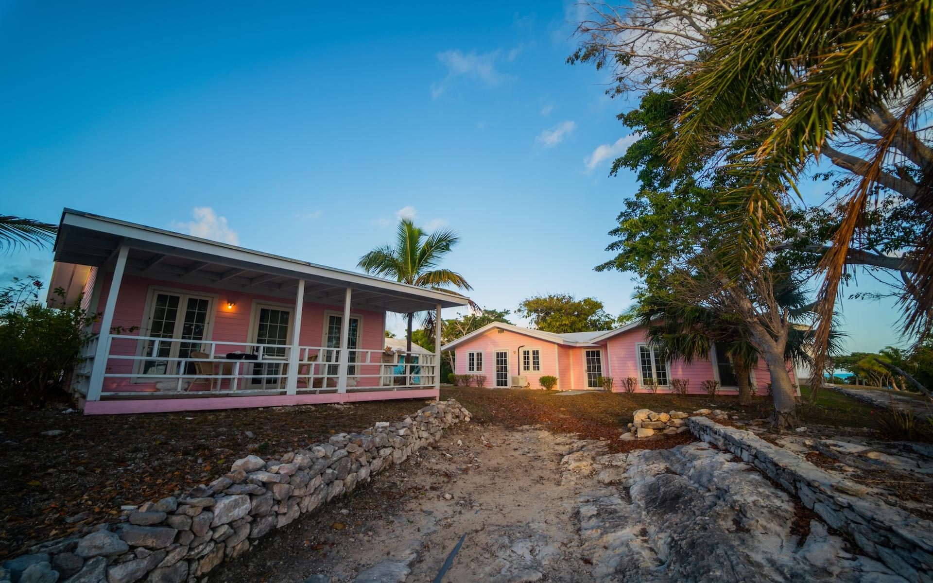 HUMMINGBIRD CAY