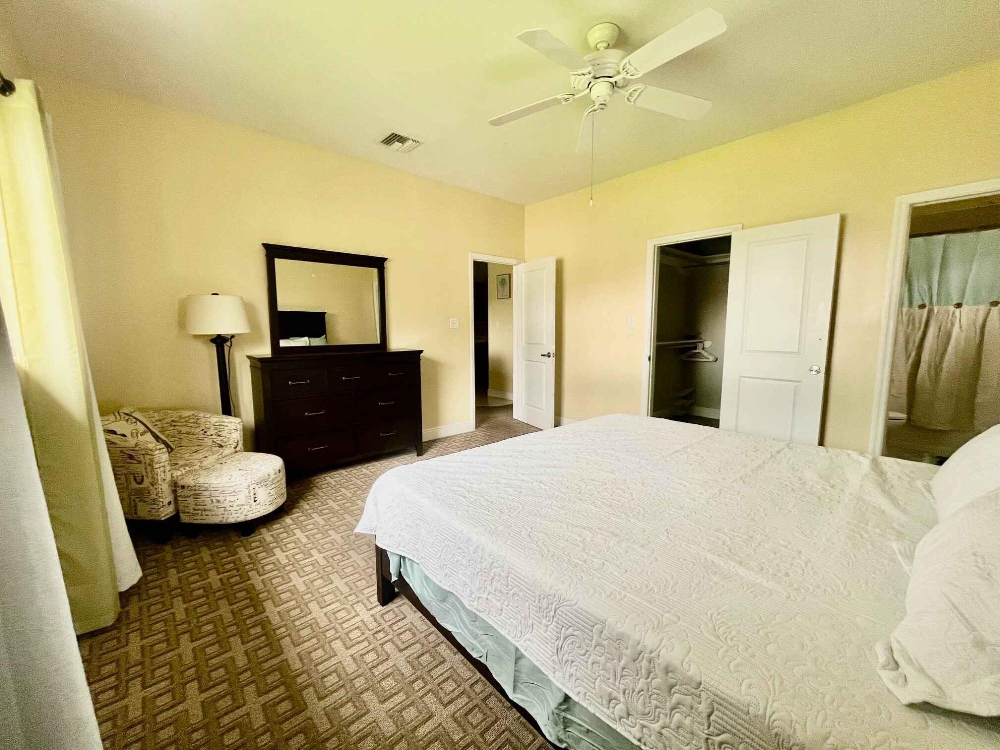 VENETIAN WEST RENTAL