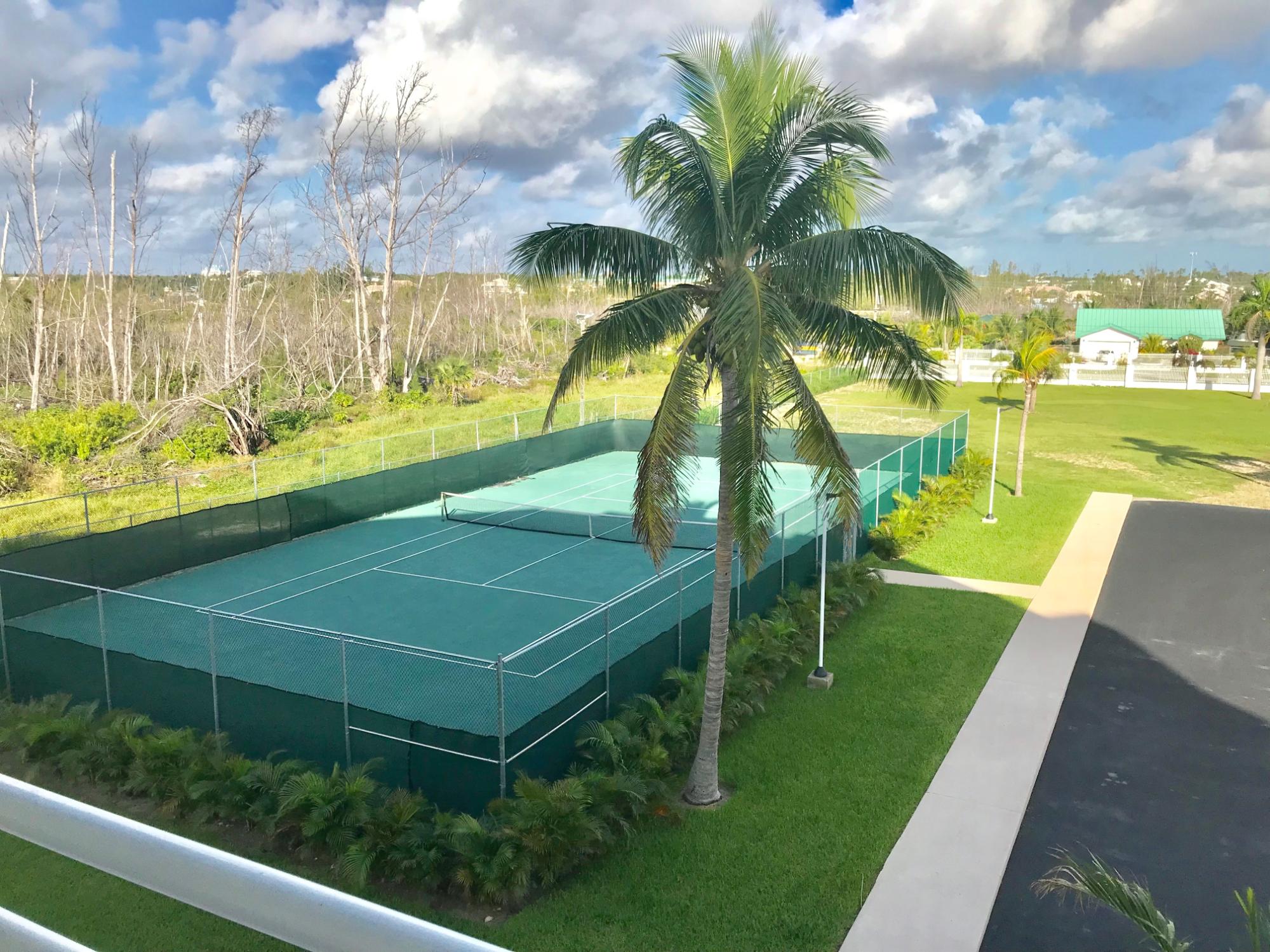 105 BAHAMA REEF