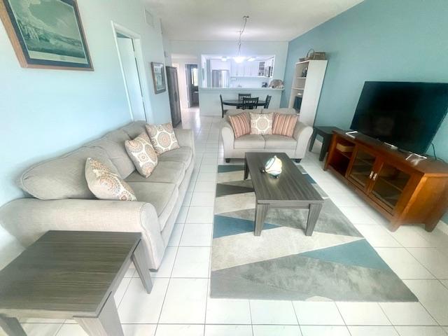 105 BAHAMA REEF