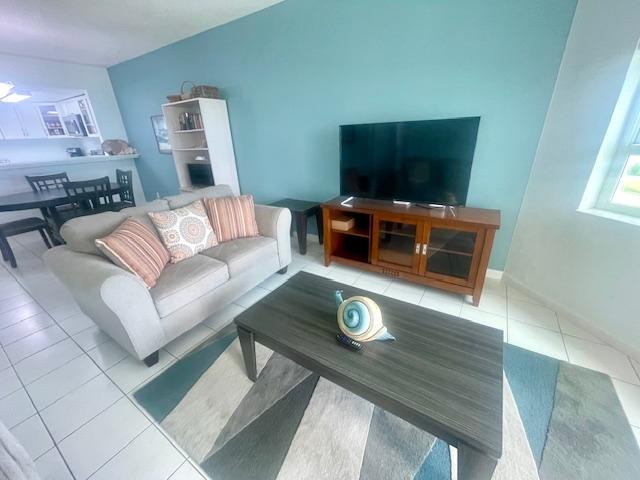 105 BAHAMA REEF