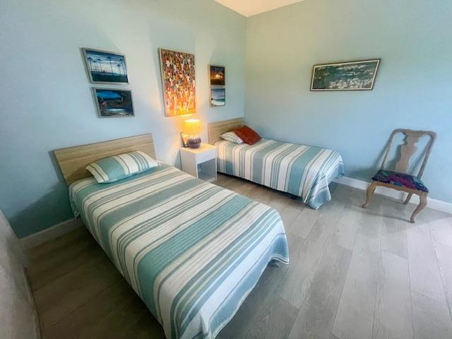 105 BAHAMA REEF