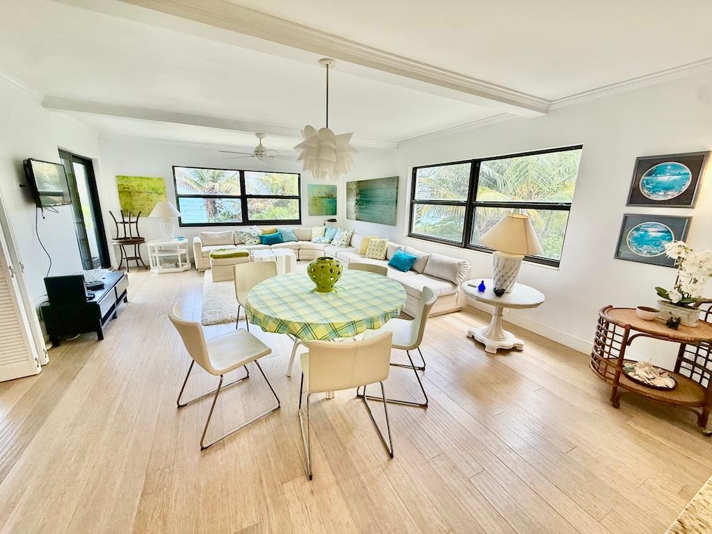 SILVER POINT CONDO
