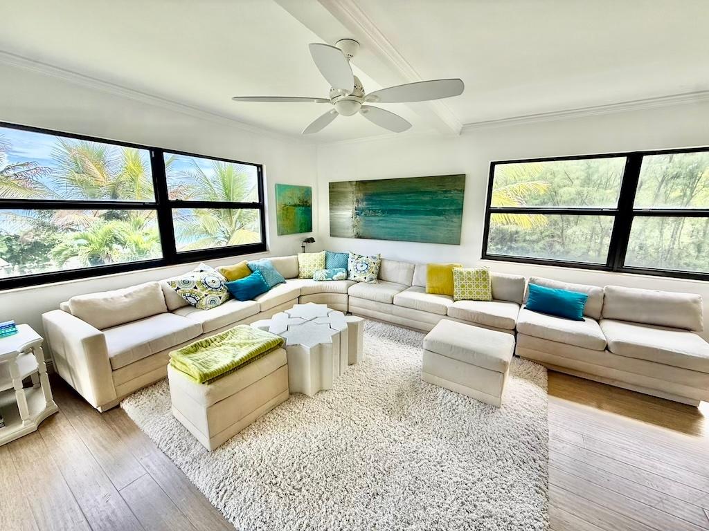 SILVER POINT CONDO