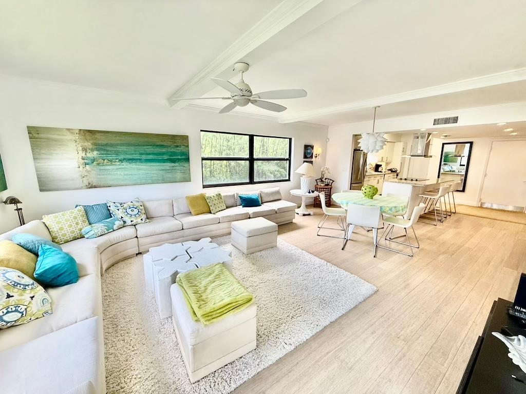SILVER POINT CONDO