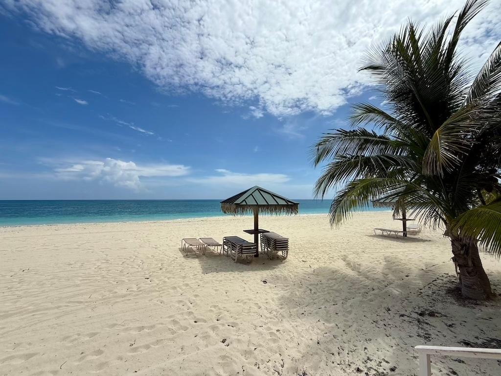 SILVER POINT CONDO