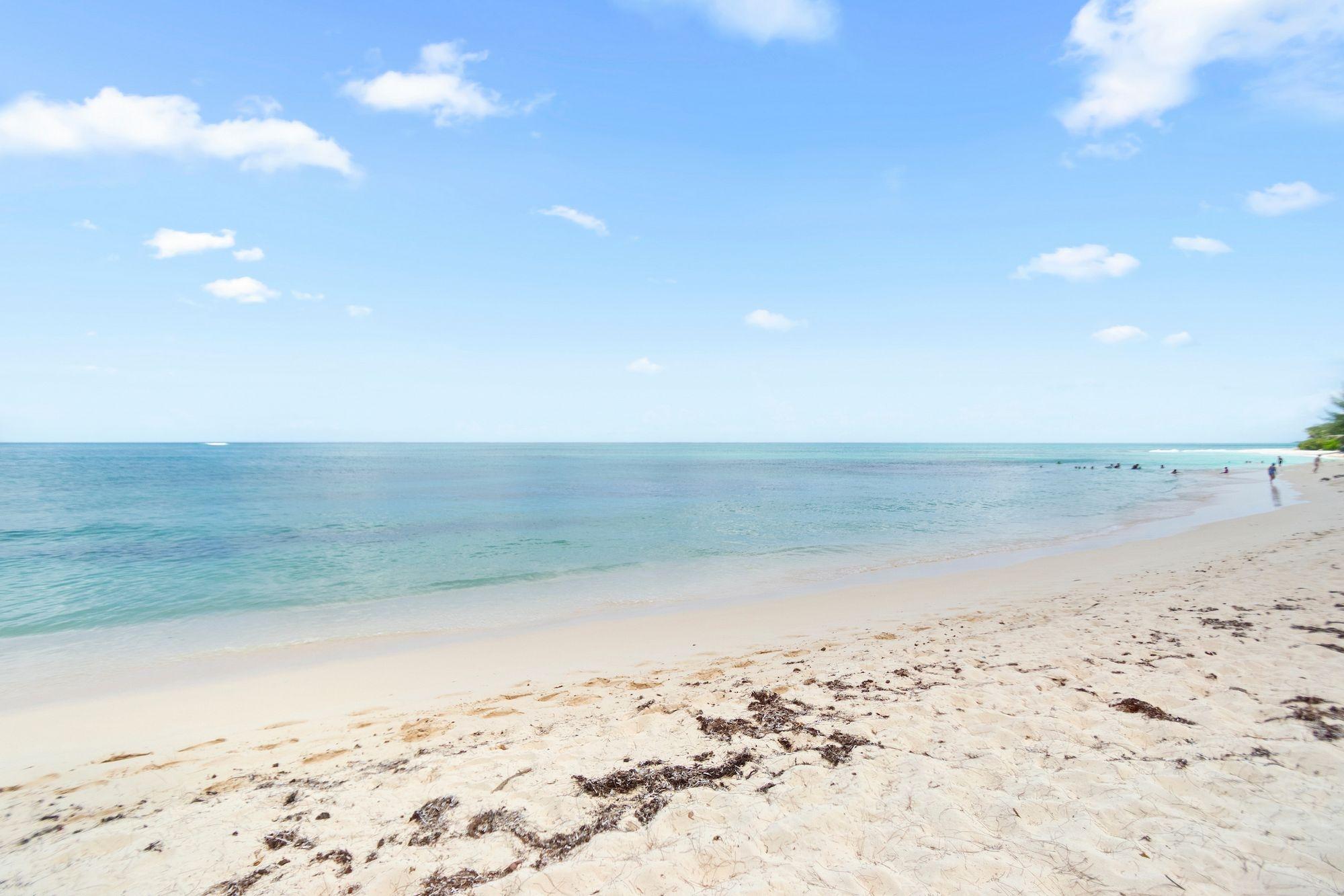 LUANA – YOUR BEACH ESCAPE