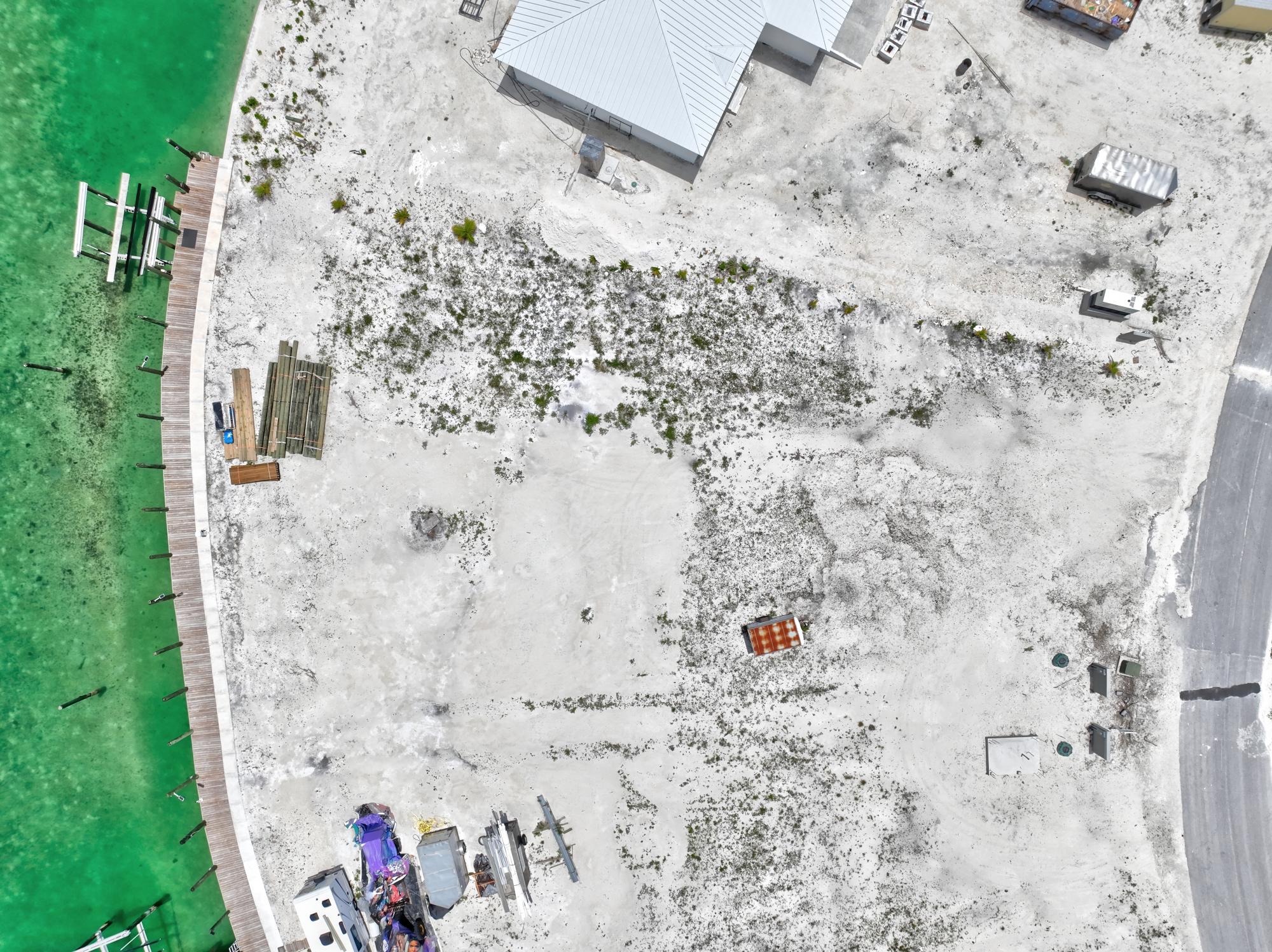 Treasure Cay Canal L