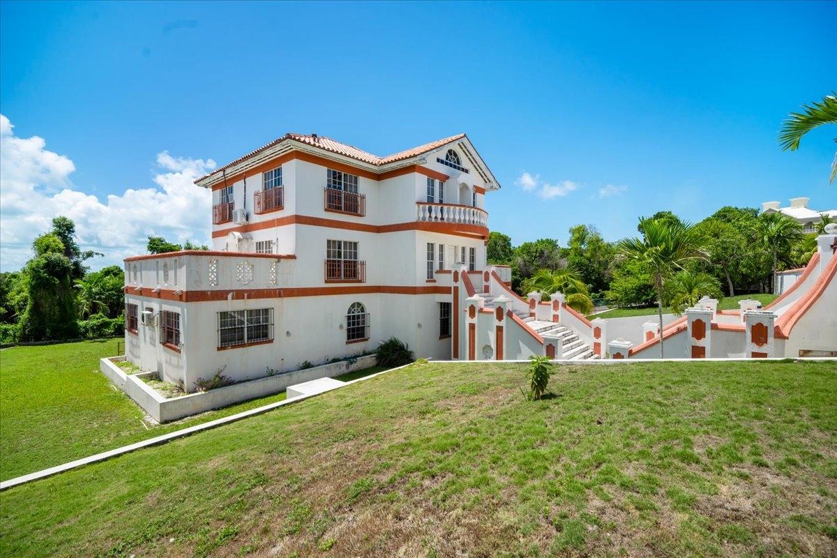 Lyford Cay