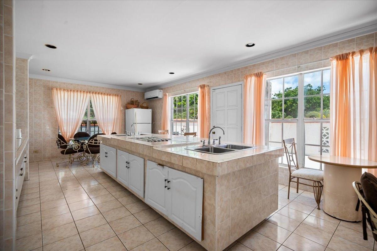 Lyford Cay