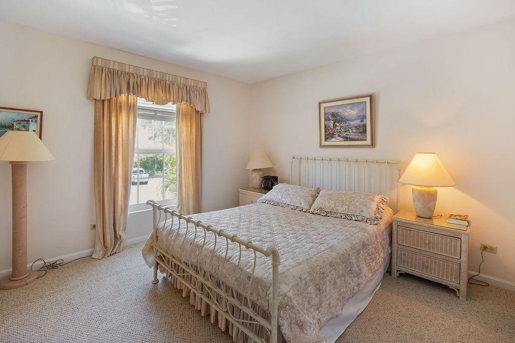 #6 Sandyport Drive