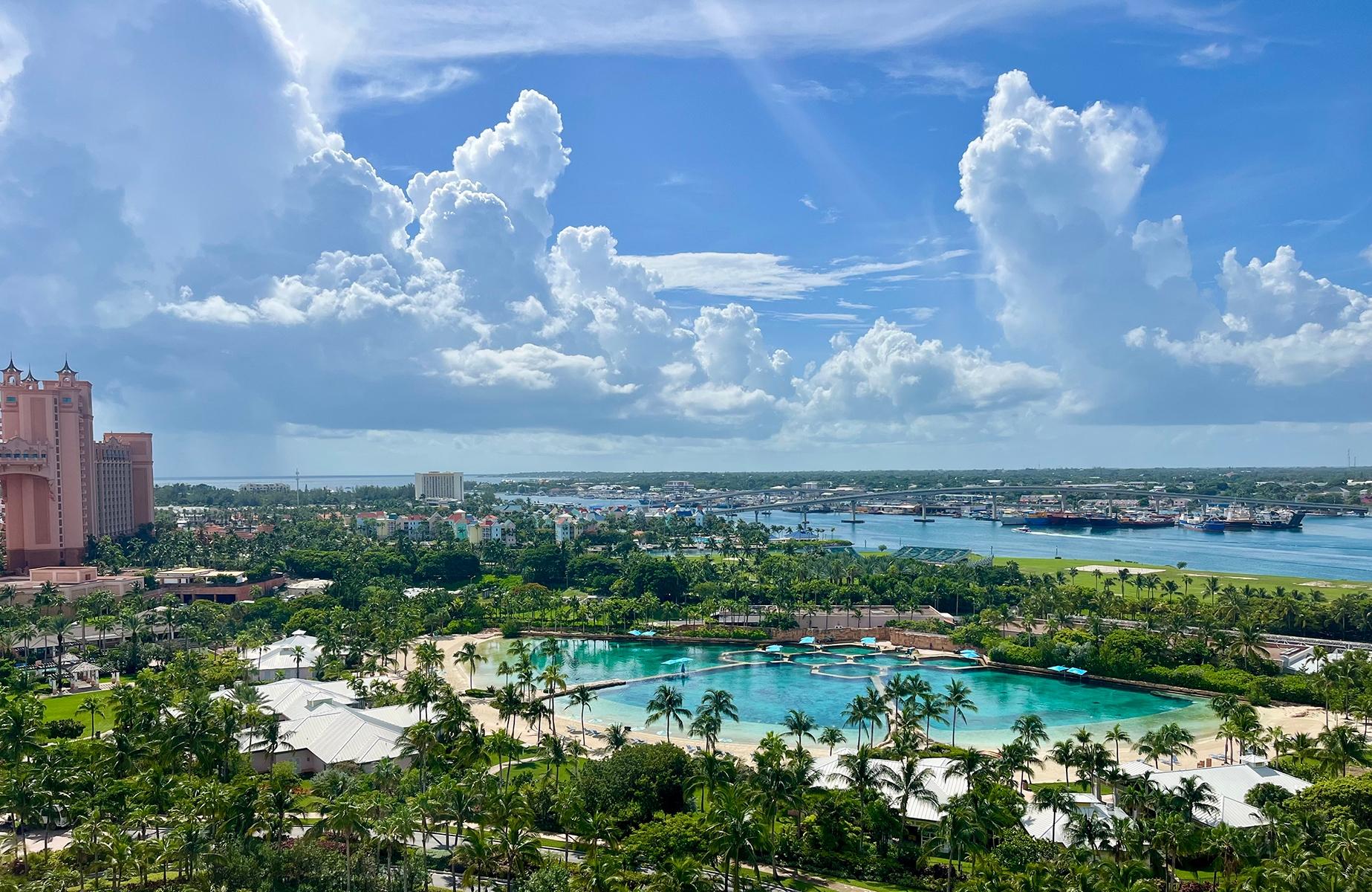 THE REEF AT ATLANTIS