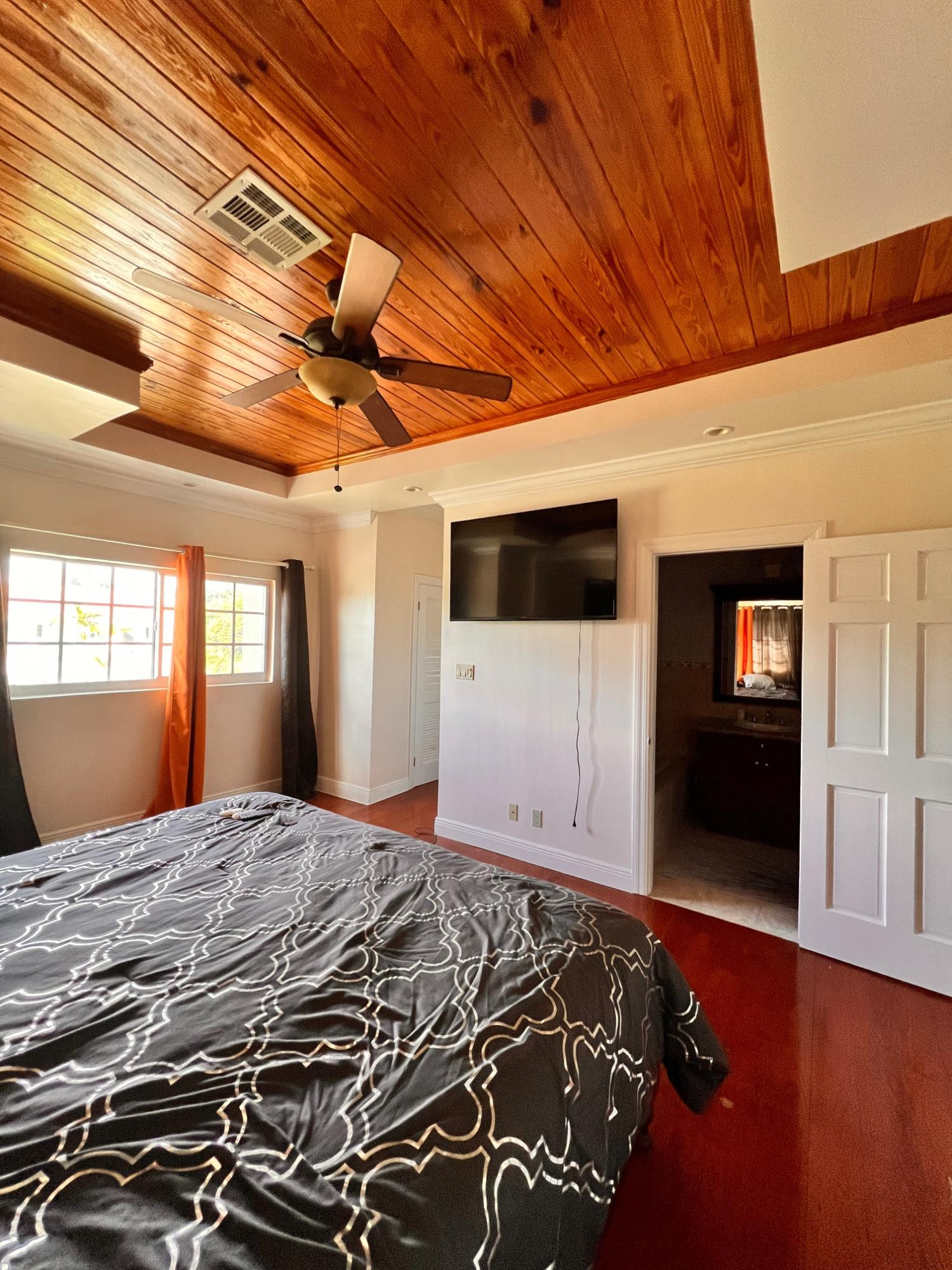 Venice Bay For Rent