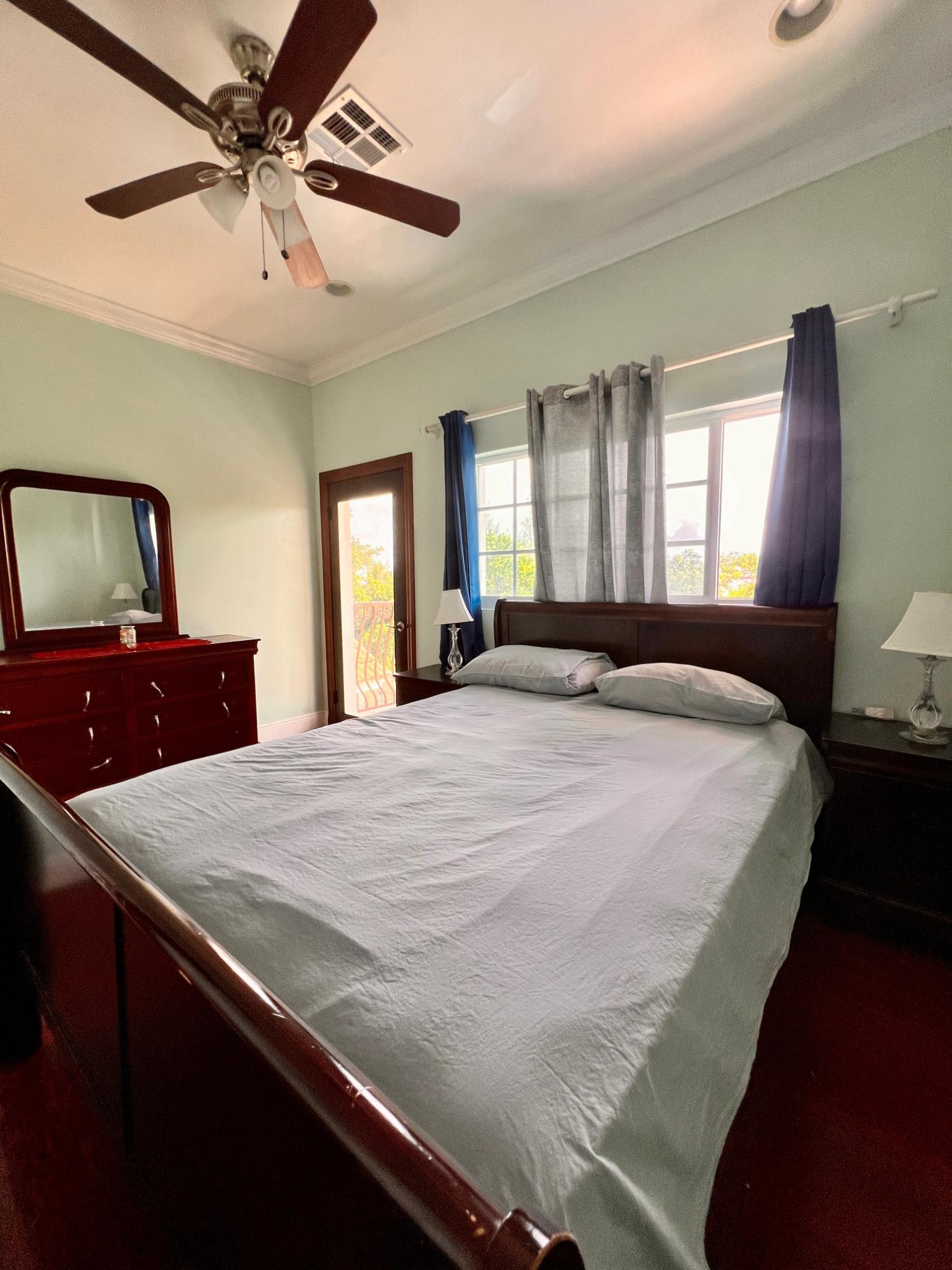 Venice Bay For Rent
