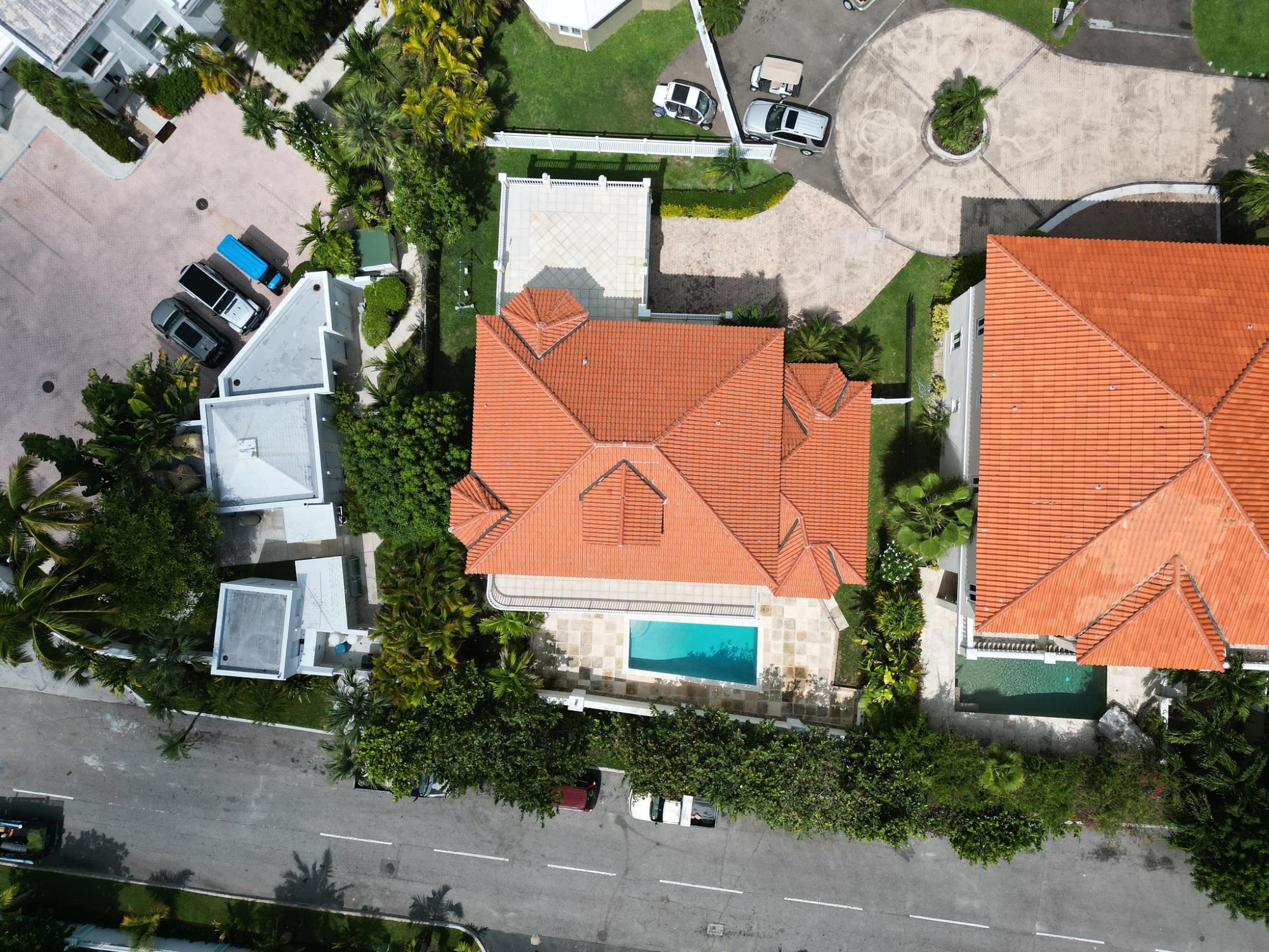 PALATIAL ESTATES