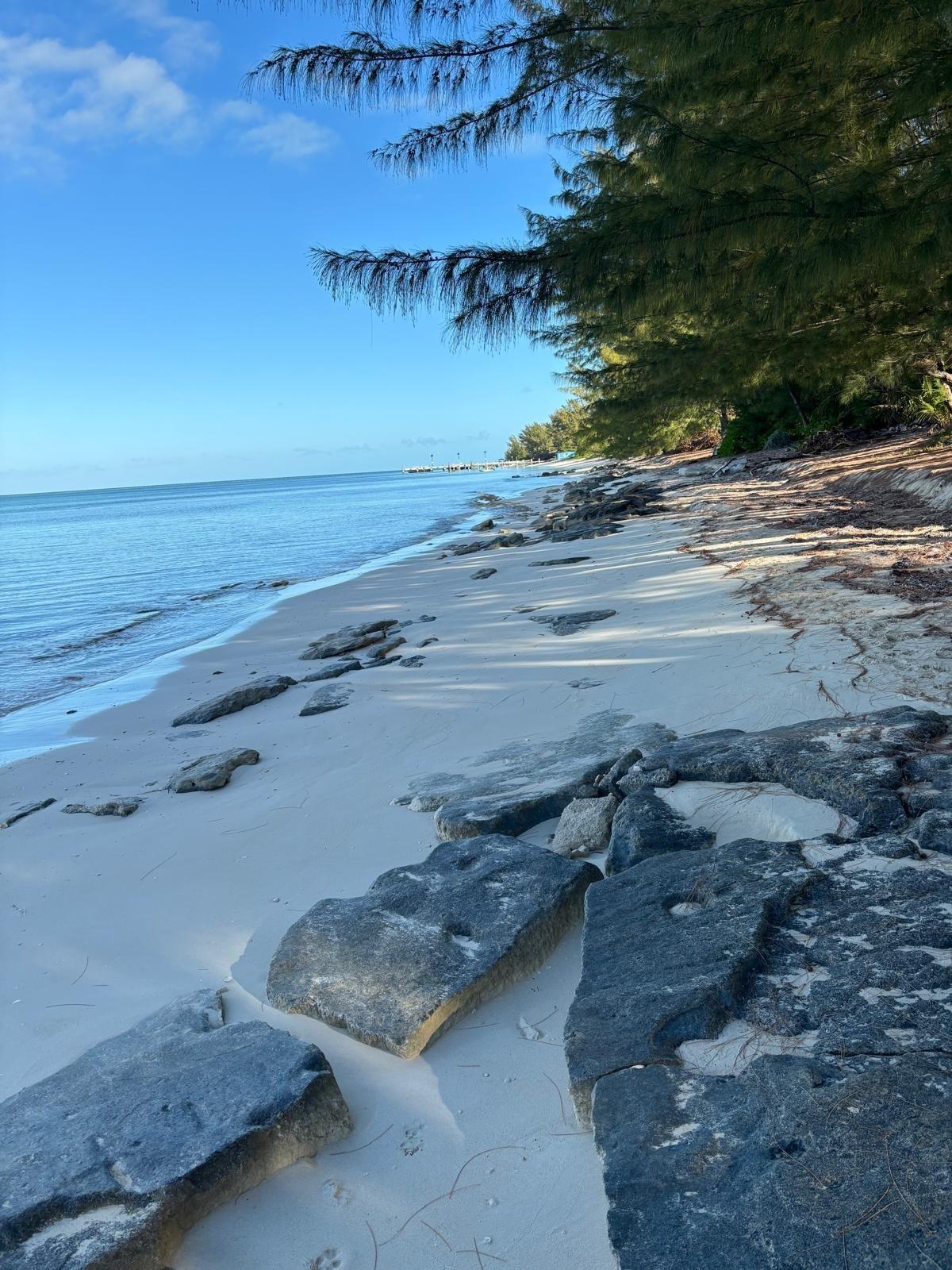 SANDY POINT ABACO