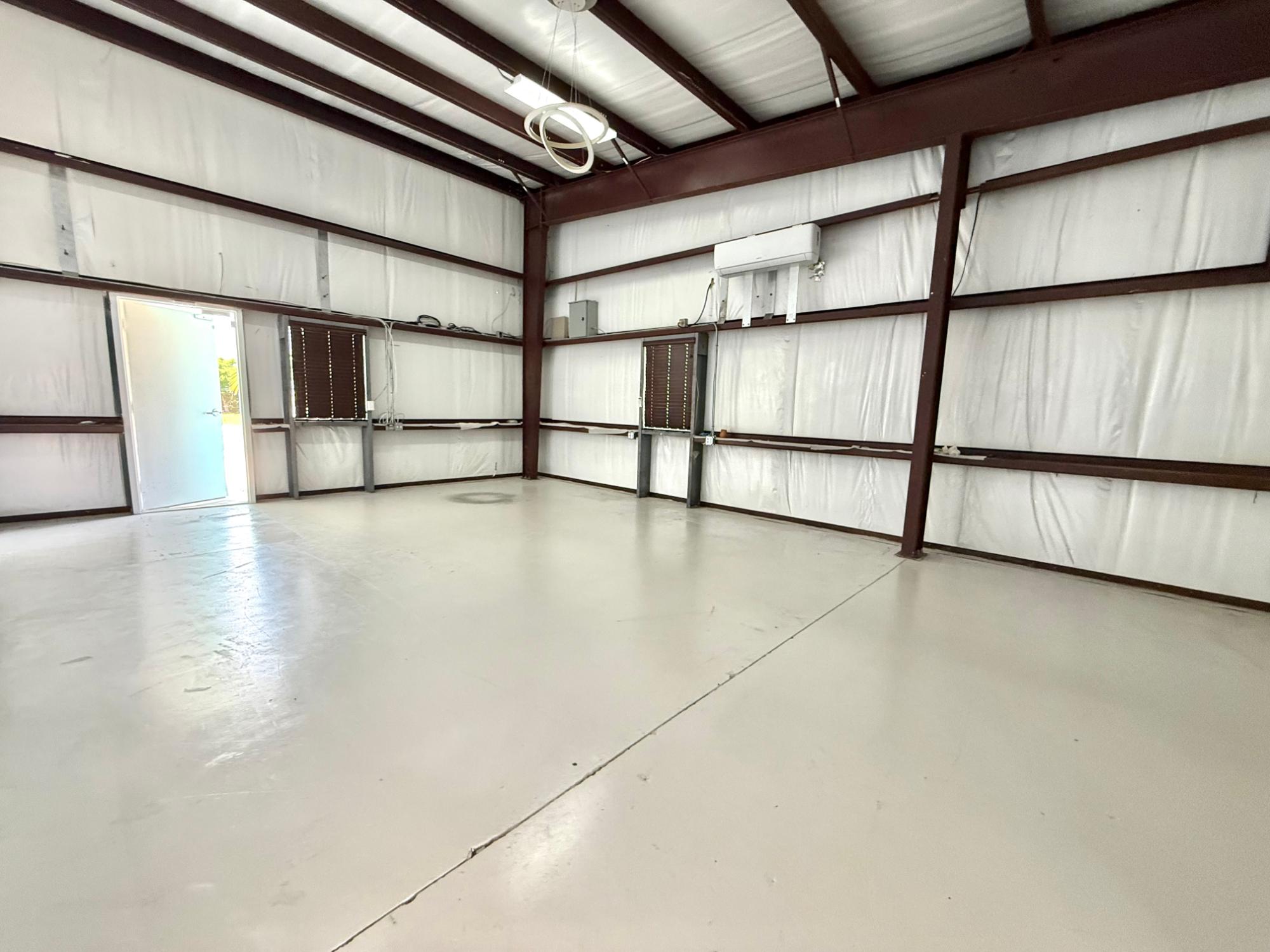 QUEEN’S HIGHWAY BUILDING