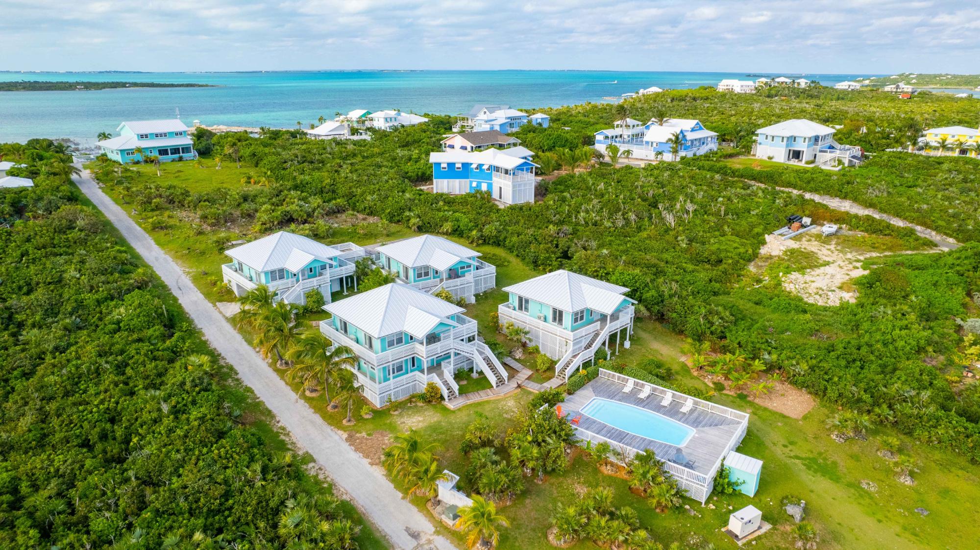 CRYSTAL WATERS AND VILLAS