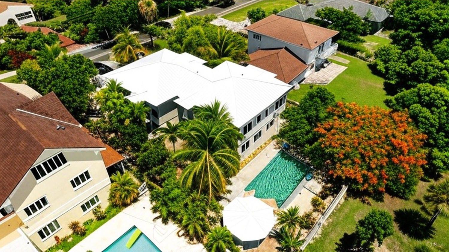 YAMACRAW HILL RD FOURPLEX