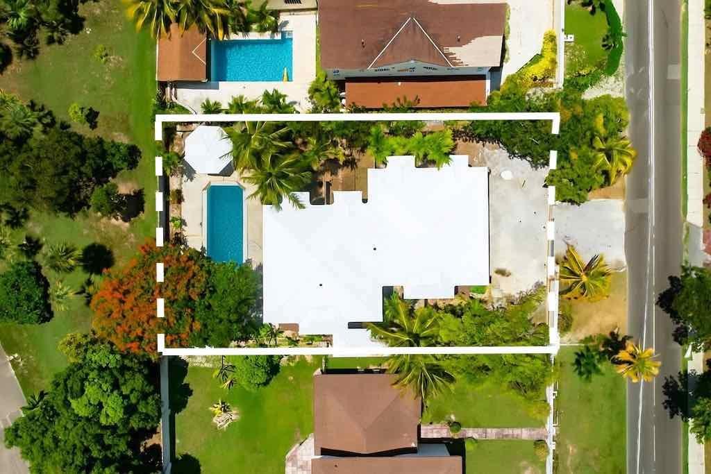 YAMACRAW HILL RD FOURPLEX