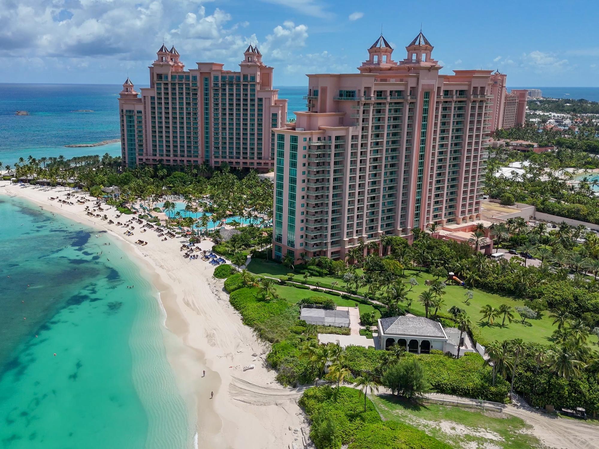 1-927 THE REEF ATLANTIS