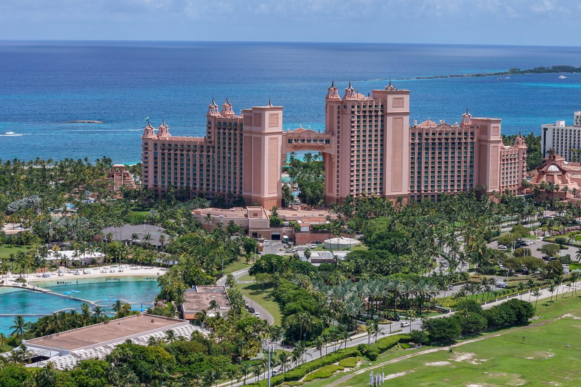 1-927 THE REEF ATLANTIS