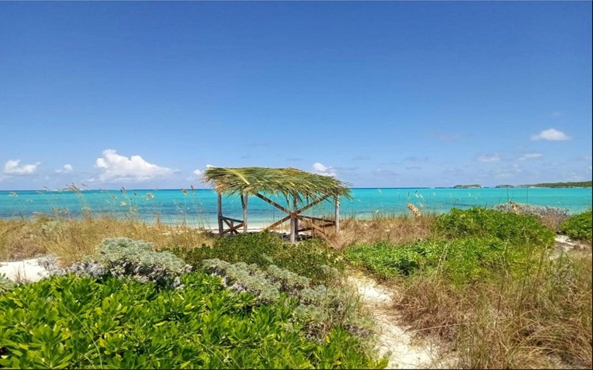 COLUMBUS LANDING 3 LOT