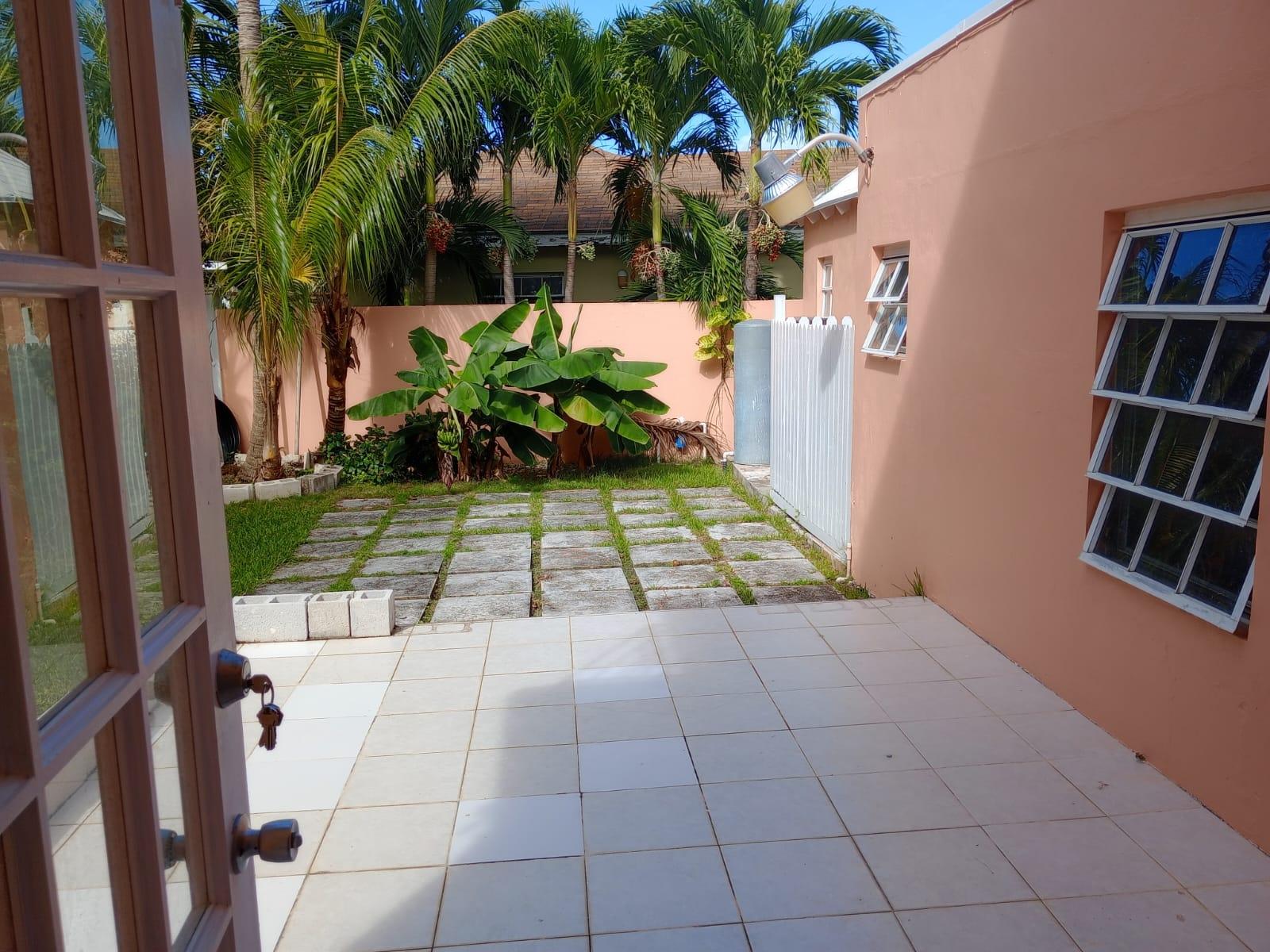 Leeward East