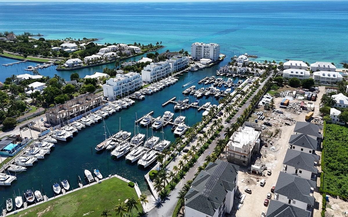SLIP 8, PIER 1, PALM CAY